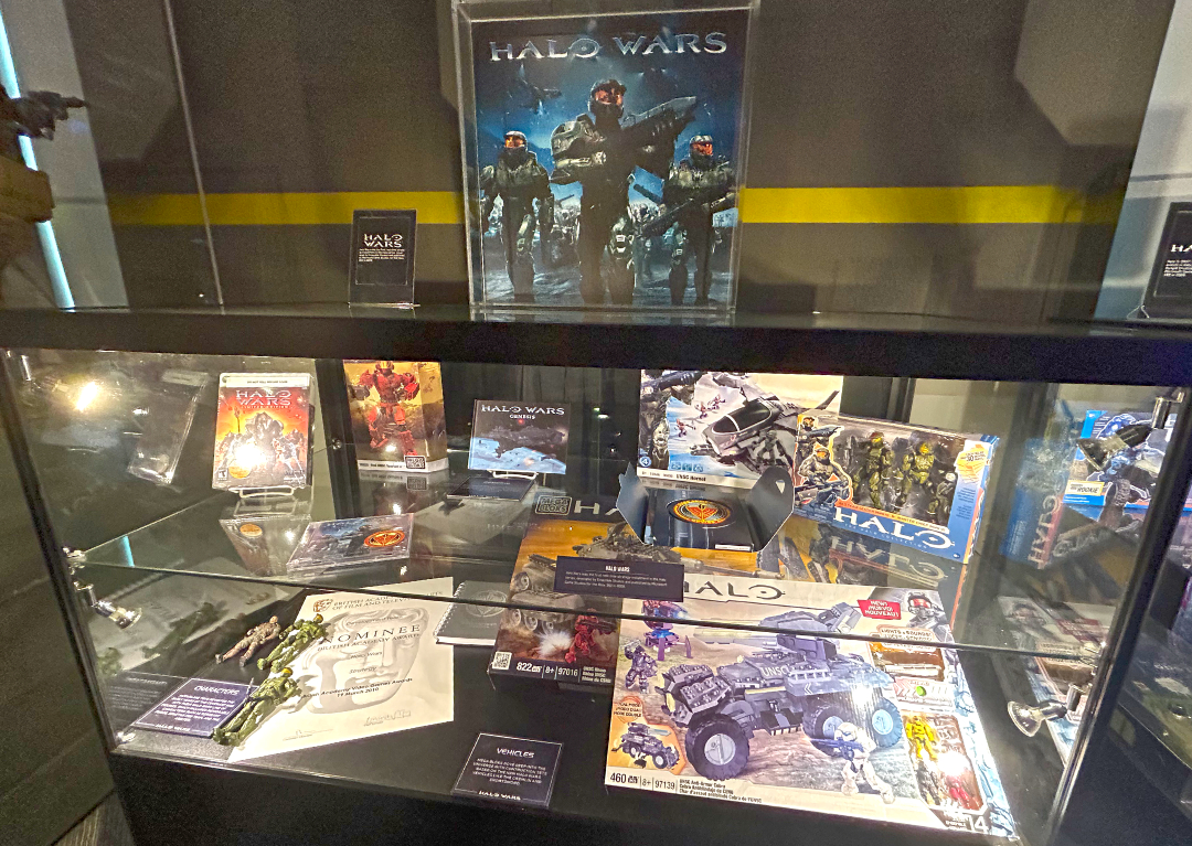 Halo Wars shelf