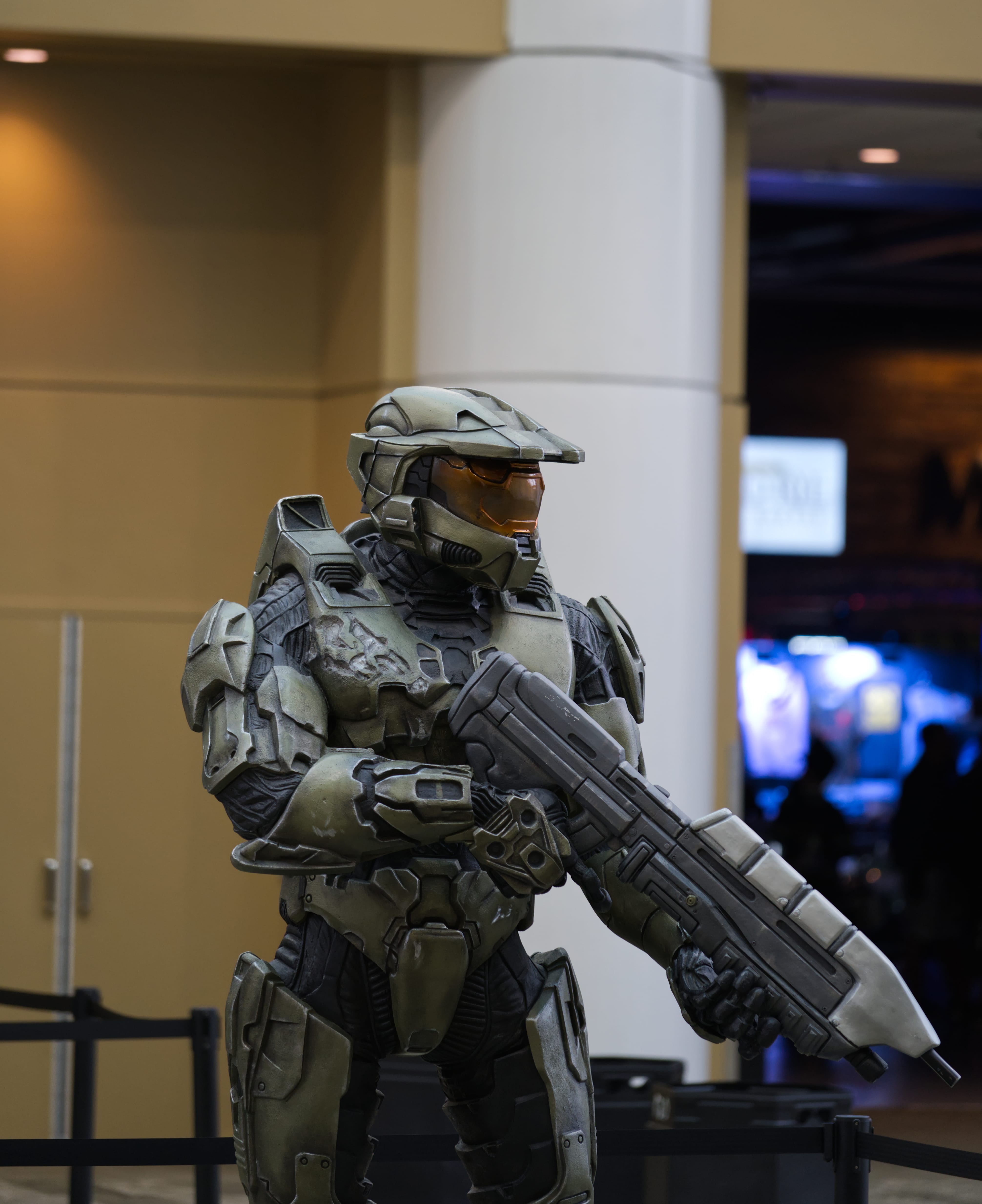 Master Chief in the main hall.