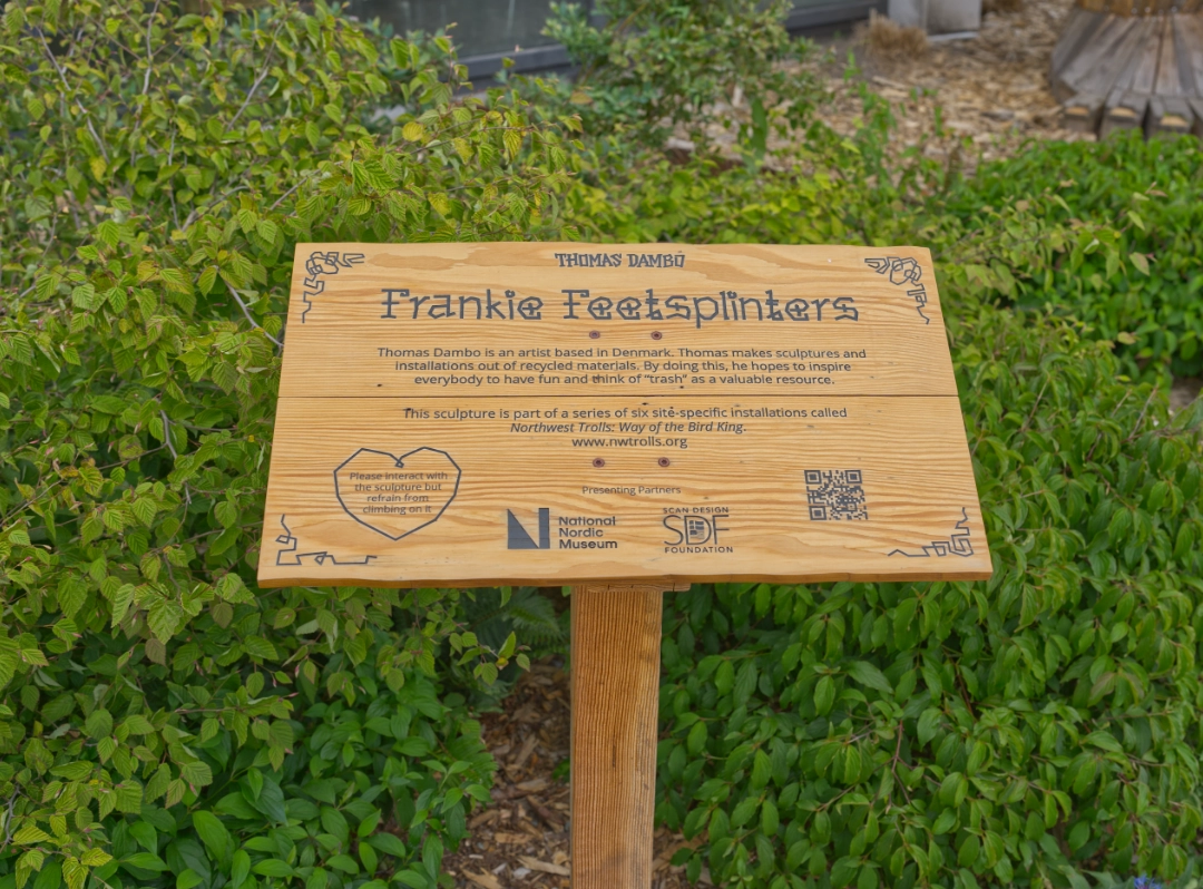 Frankie Feetspliters description plate near the National Nordic Museum.